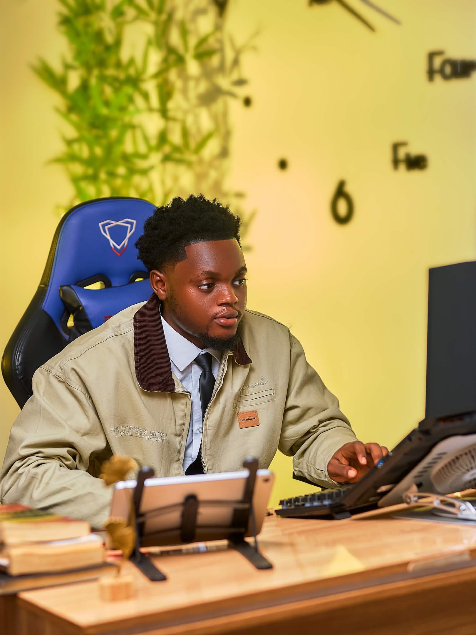 Founder of Fizedge creative studio